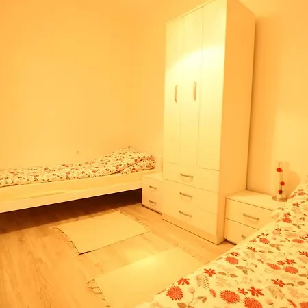 Epicenter Lägenhet